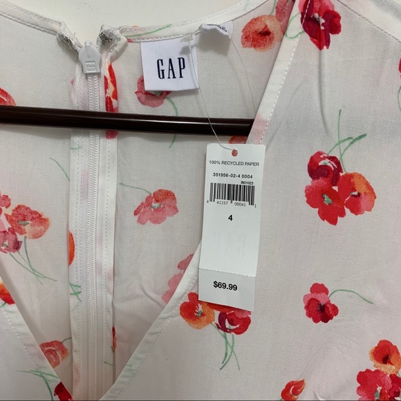 White and red floral Gap dress - Picture 3 of 3